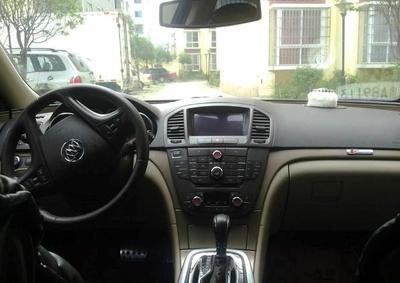 方向盘灯亮方向盘突然变沉,汽车方向盘变轻了怎么回事