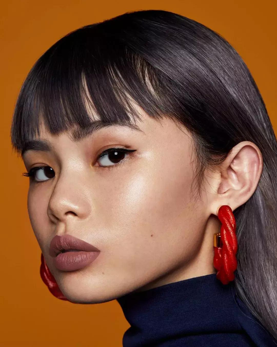 杨幂和刘雯同款口红,杨幂刘雯的口红色号是多少