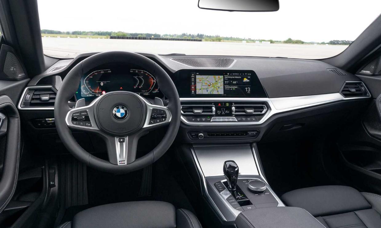 目前新款宝马3系值得买吗,比宝马3系更值得买的b级车