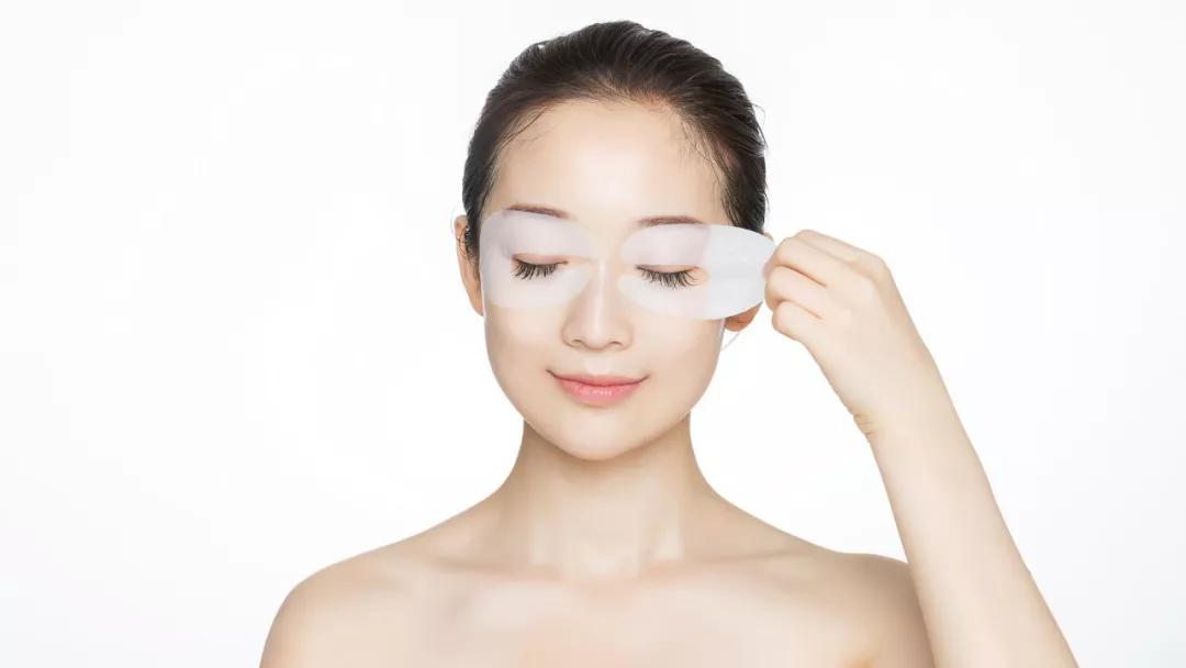 有眼袋黑眼圈法令纹怎么办,黑眼圈泪沟法令纹高光