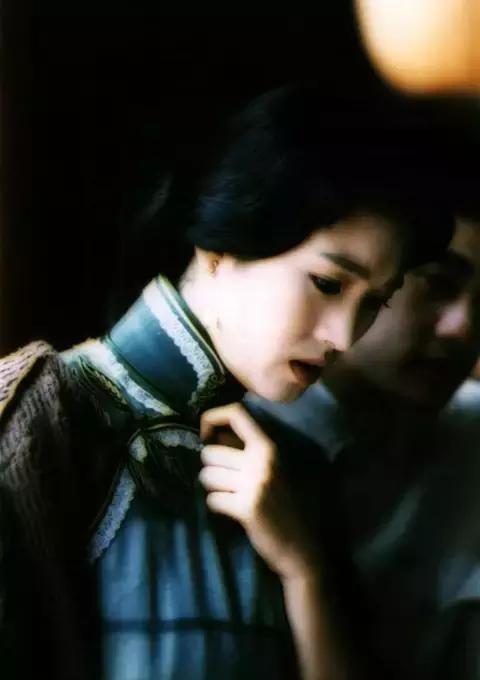 每个女神的背后都有哪些男人,每个女神背后都有一个女汉子