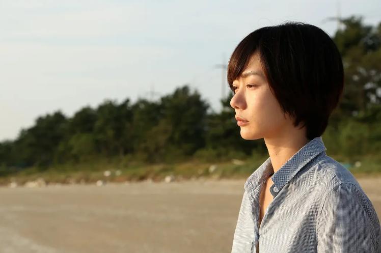 *恋虐**女警和被虐女孩，谁才是怪物