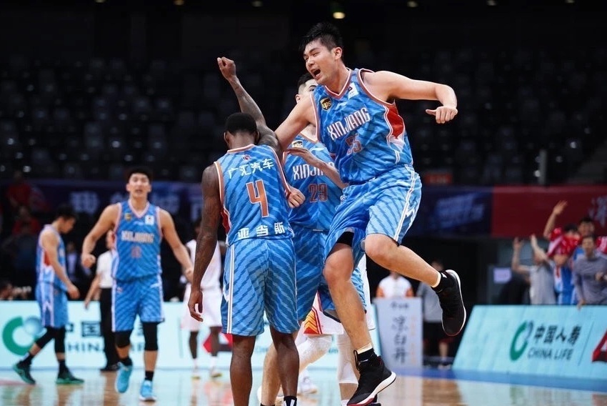 新疆主帅戈尔,新疆队主帅戈尔