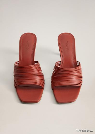 最好看的bv鞋子,bv风拖鞋流行