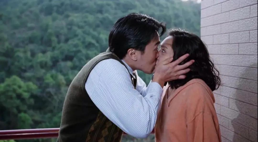 新喜剧之王中朱茵的影子,周星驰和朱茵曾经有一份真挚爱情