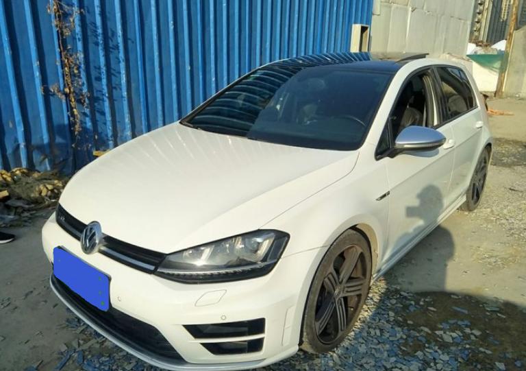 44万买大众高尔夫R，五年开7.8万公里，说起用车感受车主滔滔不绝