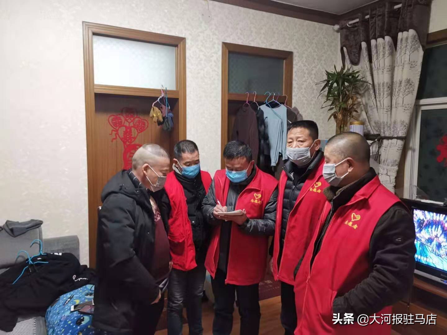 阻击疫情：前王庄居组的*党**员真棒