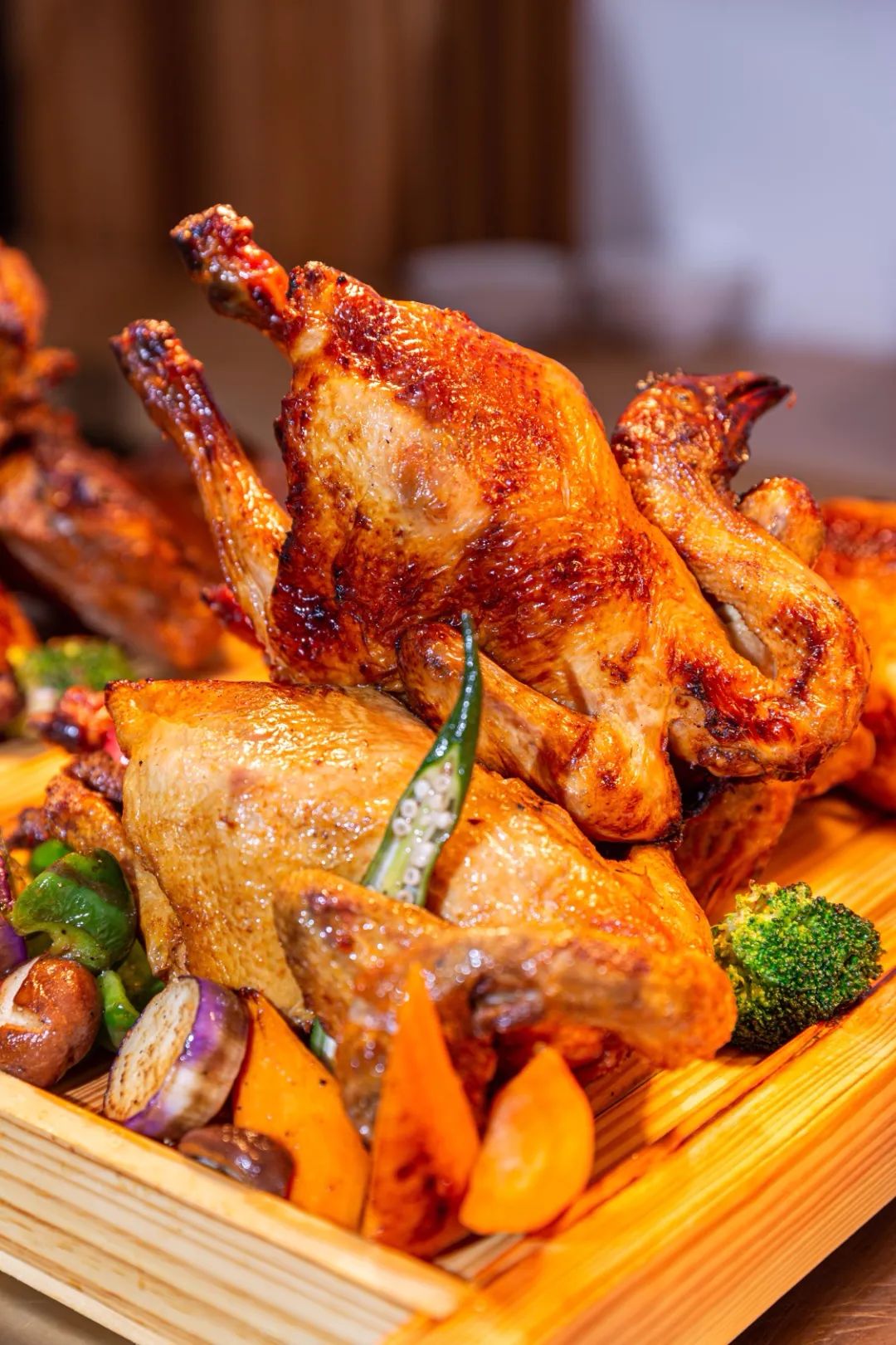 五一上海空中旋转餐厅自助餐,一家超有性价比的自助餐厅