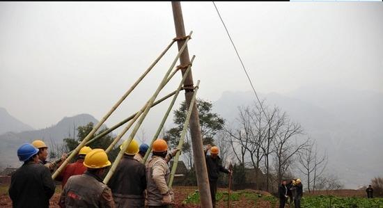 电线杆占用农民耕地怎么赔偿,电线杆占用农田赔偿标准找谁要
