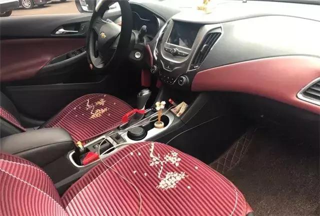 科鲁兹车评价怎么样,雪佛兰2019款1.6t科鲁兹内饰