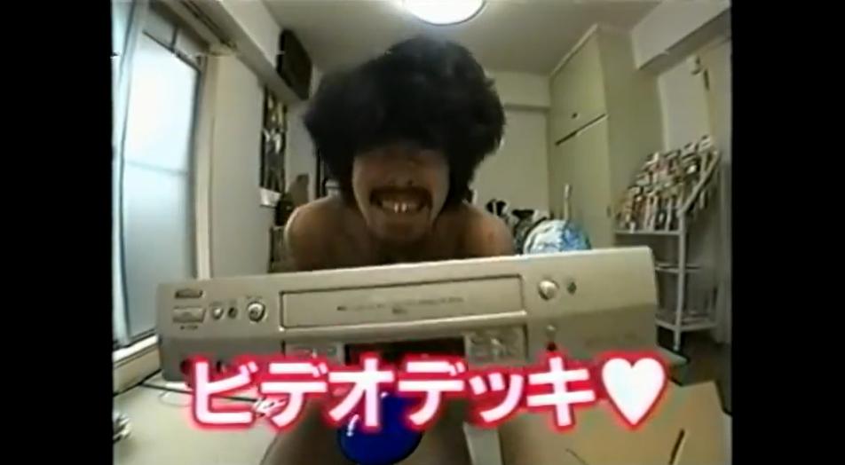 日本变态真人秀：全裸被监禁1年3个月，生活全被直播