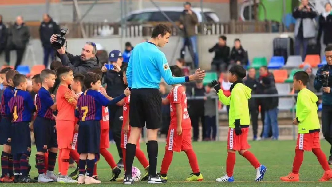 巴塞罗那还有多少实力,巴塞罗那是强队吗