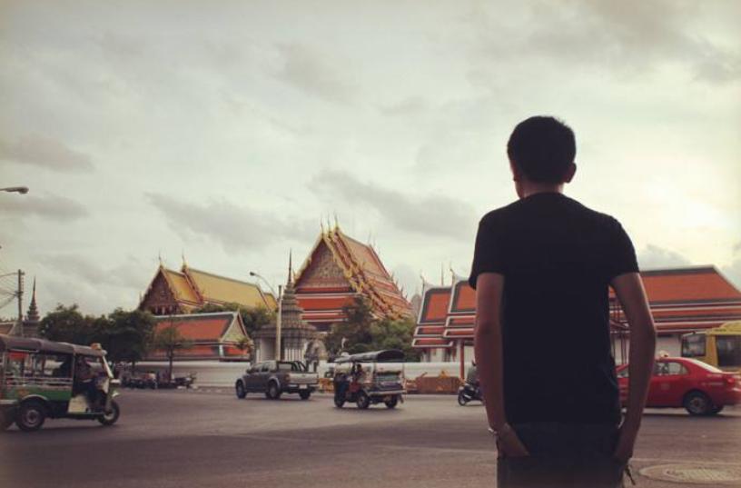 大学生刚毕业真的能月入过万,学生轻松月入过万