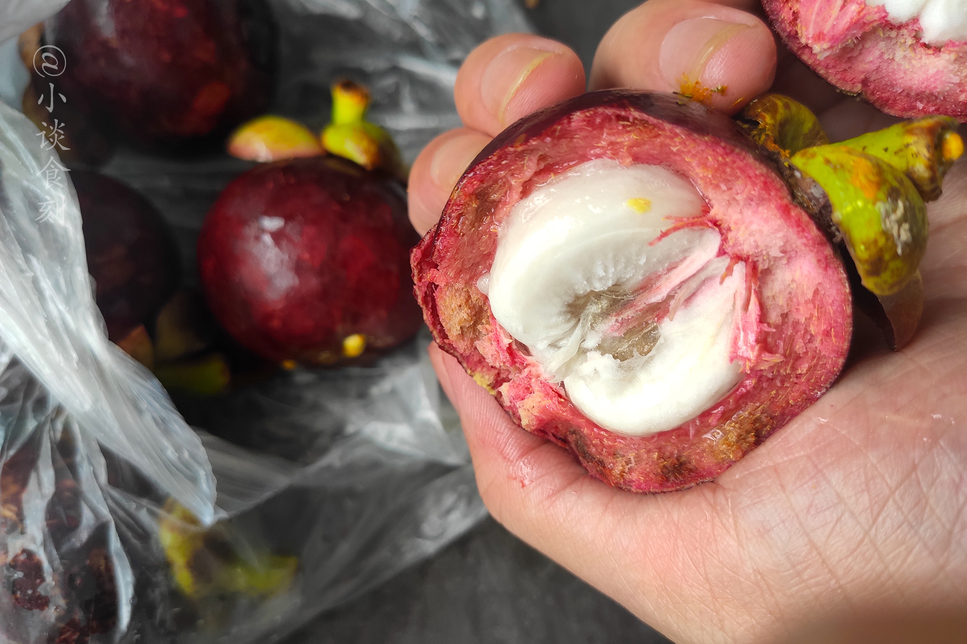 山竹剥开后会被氧化吗,山竹剥开里面黄色是坏了吗