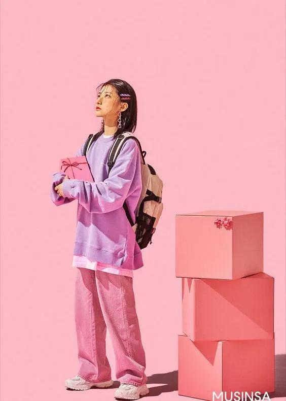 INS博主人手1双，春季出街必备单品我不允许你还不知道！