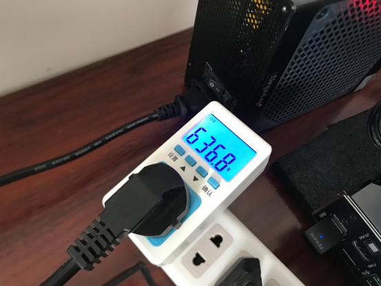 鑫谷750w电源带得动3080吗,鑫谷klm750g白色