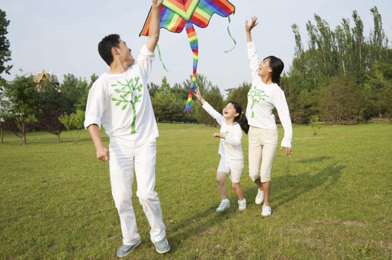 爸爸姓滚给四胞胎取霸气名字,爸爸姓滚给孩子起什么名字好