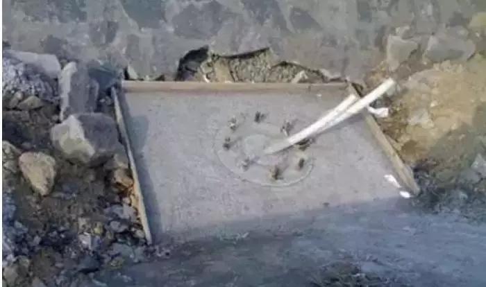 监控室外立杆和基础,监控立杆基础接地做法