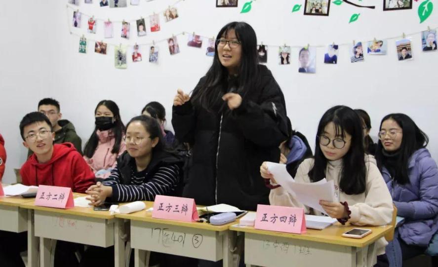 大学课程绩点多少才是没挂科,大一新生一点没学怕挂科