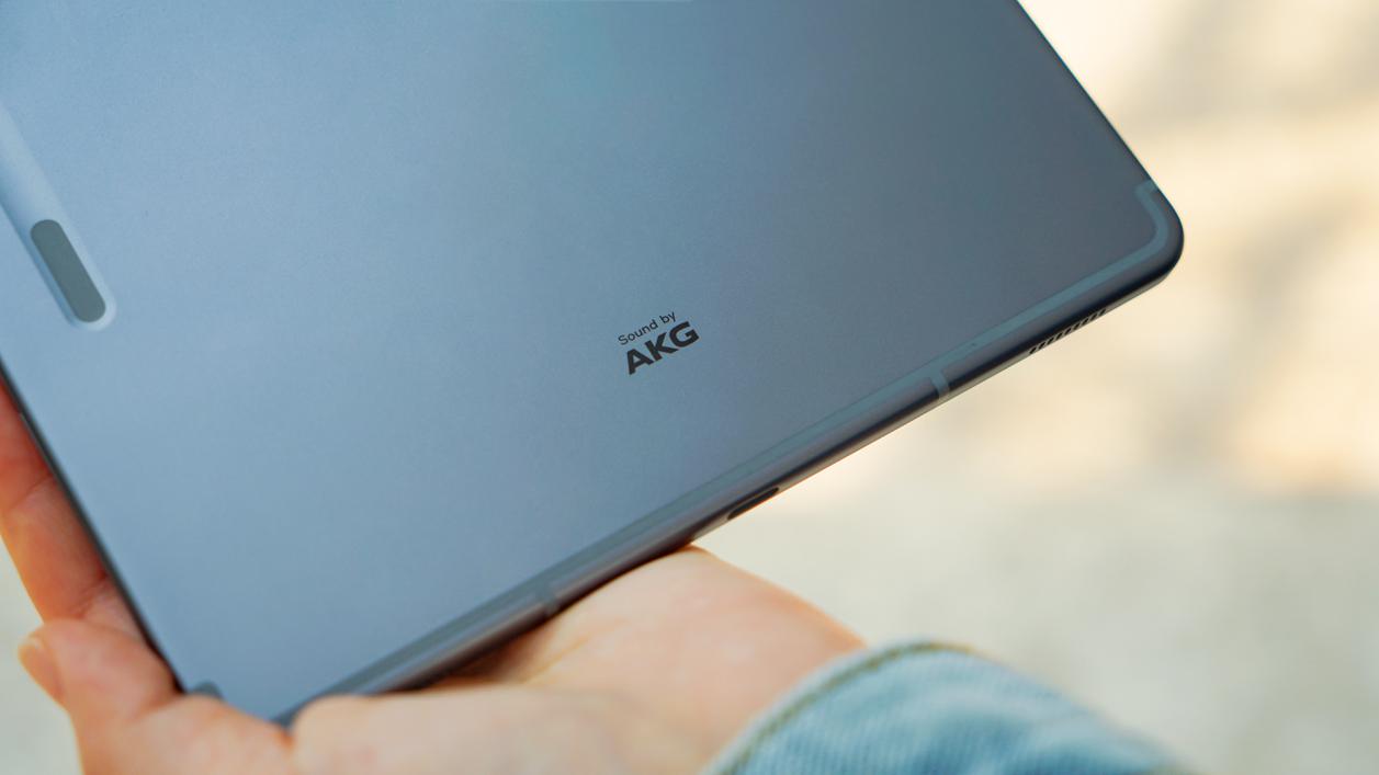 hdr10+的显示效果,三星galaxytabs6屏幕画质