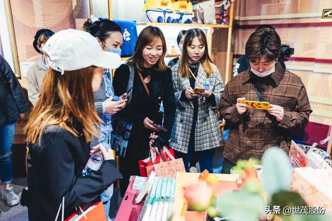 从茂险王到蓝精灵，世茂主题娱乐发力IP全链条布局