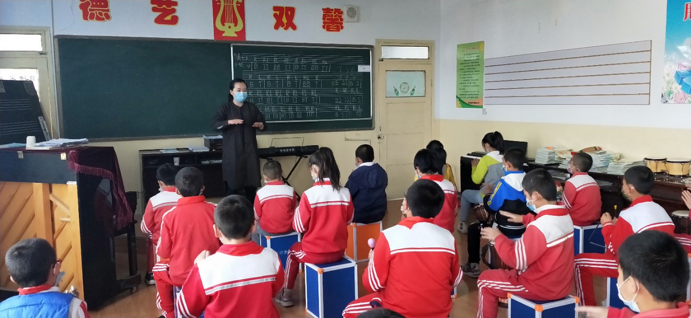 逐梦社团,塑时代娇儿——丰富多彩的新天寄宿制小学第二课堂活动