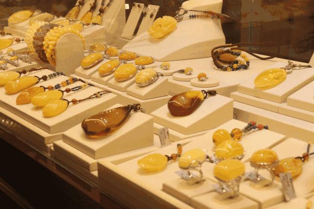 俄罗斯天价珠宝只卖中国人,俄罗斯天价首饰店真相