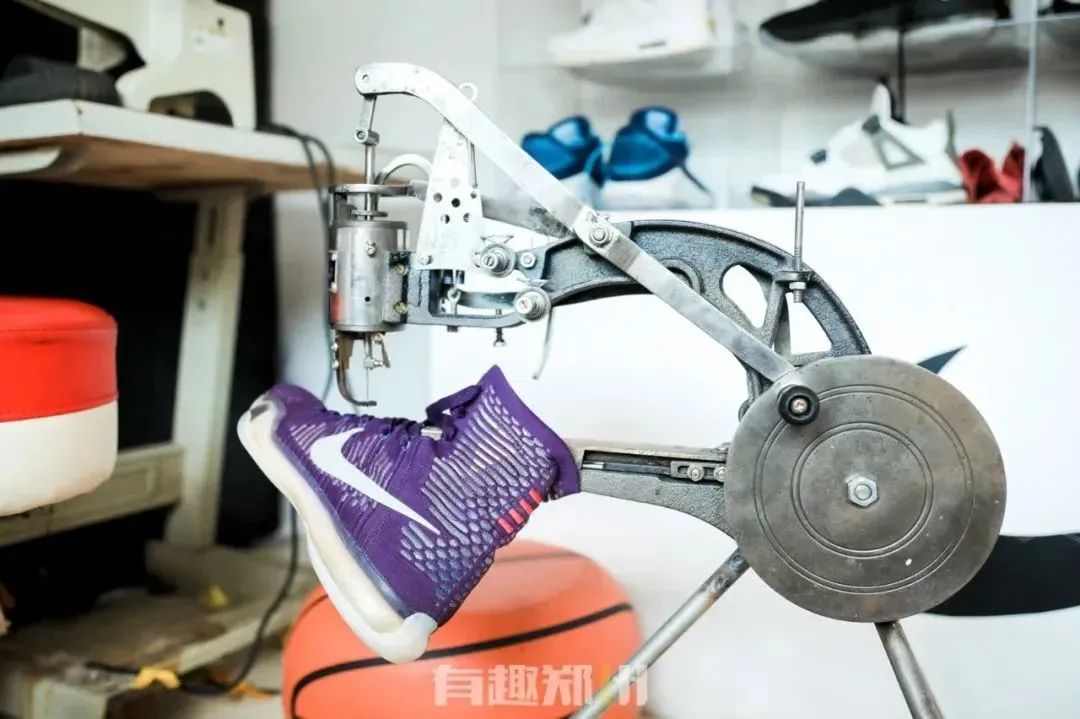 郑州90后男孩创业成功案例,郑州90后男孩创业干修鞋