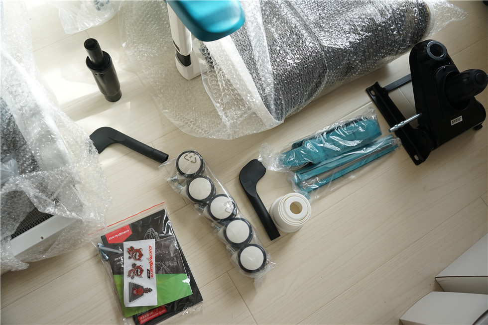 dxracer迪锐克斯模块化电竞椅,迪锐克斯dxracer桌椅怎么样