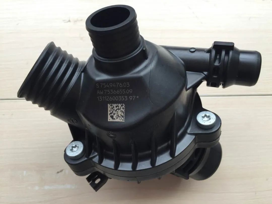 6年的宝马亏多少,6年亏10万的车