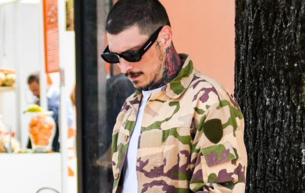 夏天出门必备的一款时尚太阳镜,这才是夏季出行该戴的太阳镜