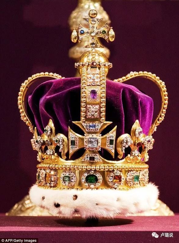 英国女王戴过的皇冠是什么牌子,皇冠有多优雅