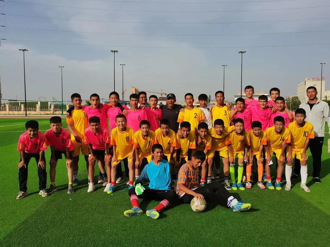 阿克苏地区小学生足球比赛,阿克苏市第二届校园足球联赛