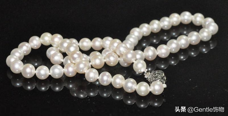 哪些首饰需要用油保养,蜜蜡首饰的日常保养方法