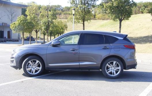 讴歌q5大概多少钱,40到50万买什么suv不要bba