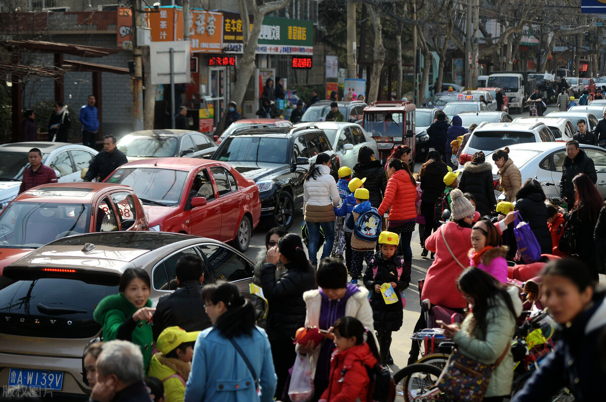 双减工作与课后延时服务政策解读,双减和课后延时服务典型案例