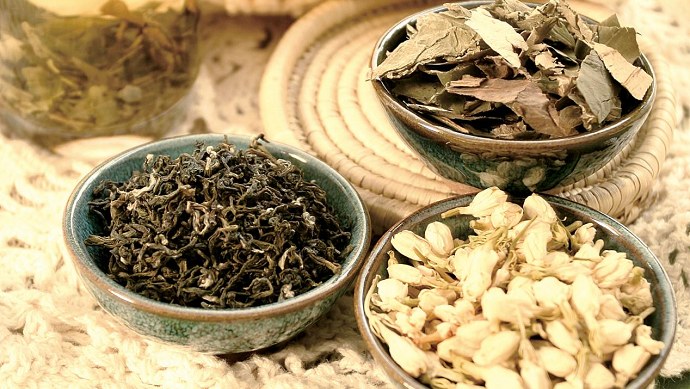 荷叶茶的正确饮用方法,夏天更适合喝荷叶茶