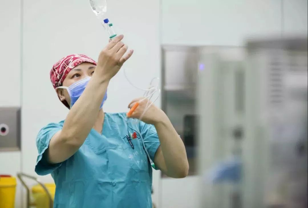 胃肠炎输液能好得快些吗,胃肠炎去医院需要做胃镜么