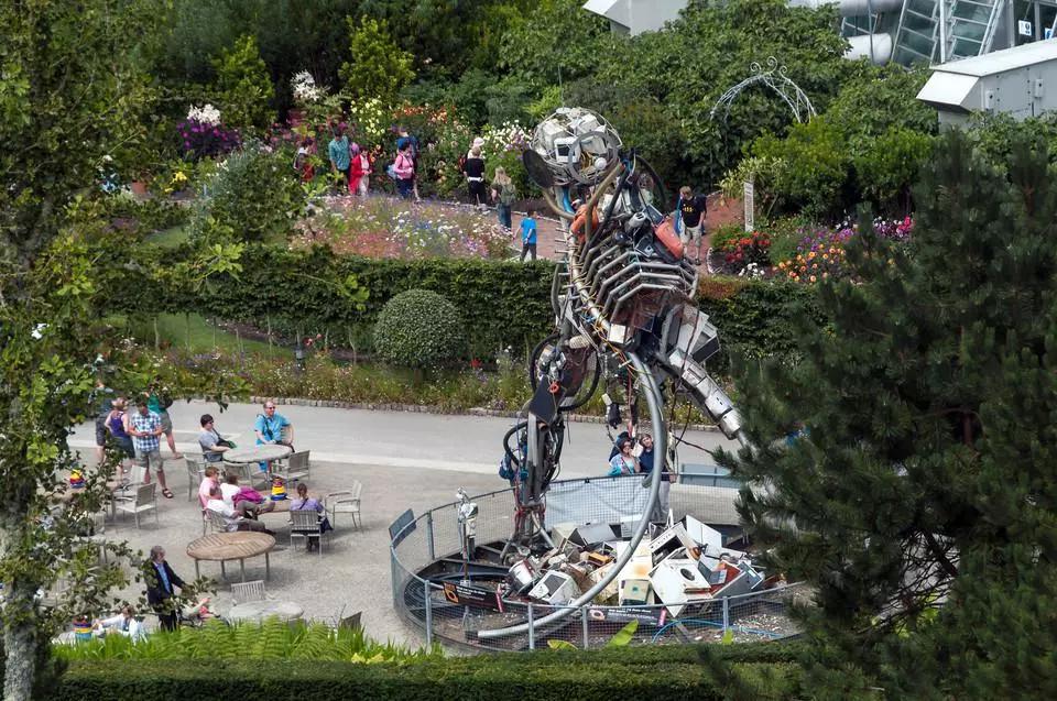 世界第八大奇迹：废矿变身伊甸园，年游客超两百万