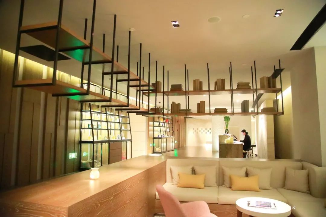 到佛山旅游住哪里好,去佛山罗浮宫买家具攻略