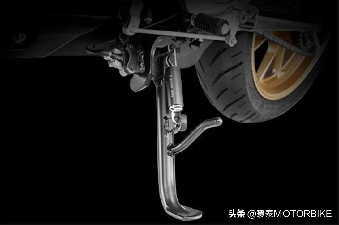 雅马哈小飞机fz250,雅马哈街车fz25