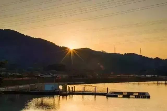 广东省徒步的好地方,广东哪里地方适合周末自驾游