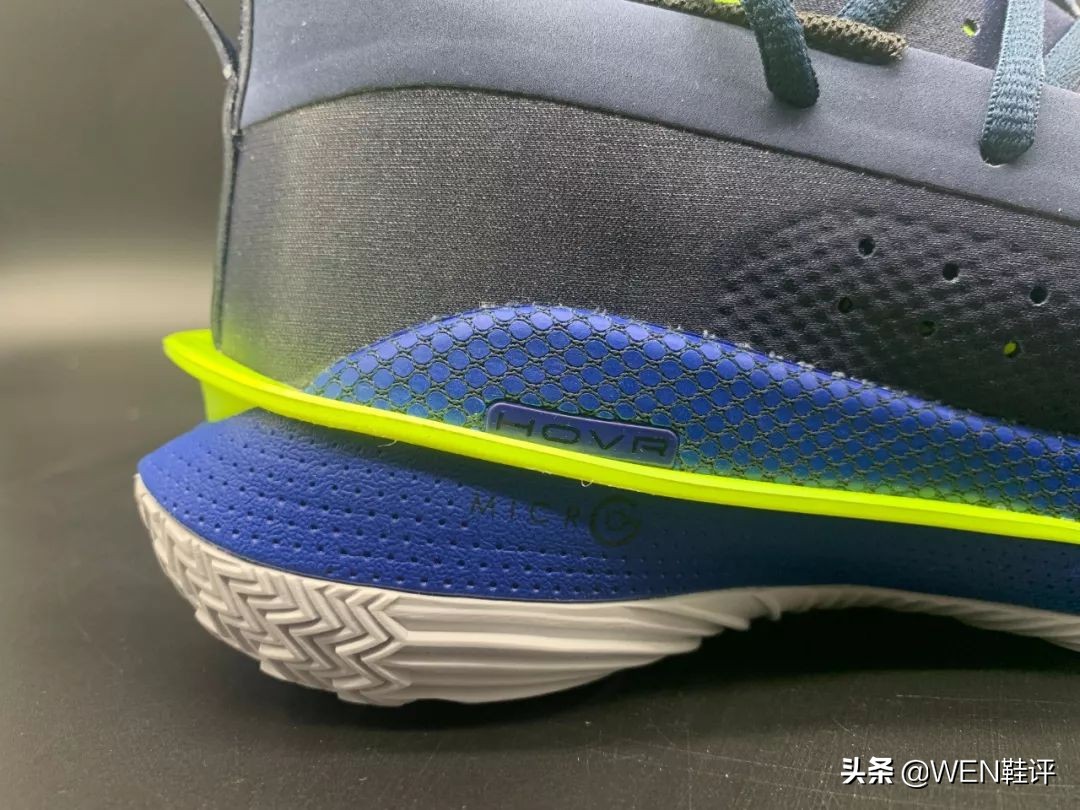 UA签约库里真用心，极为豪华的中底科技，致敬球迷的第七代战靴