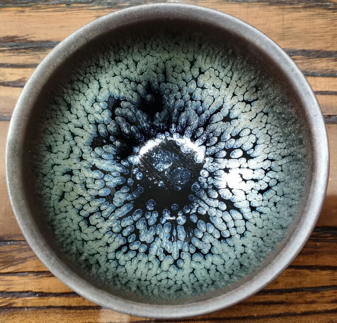 盏行天下张灵!张扬灵感,守正创新,主攻鹧鸪盏精彩纷呈