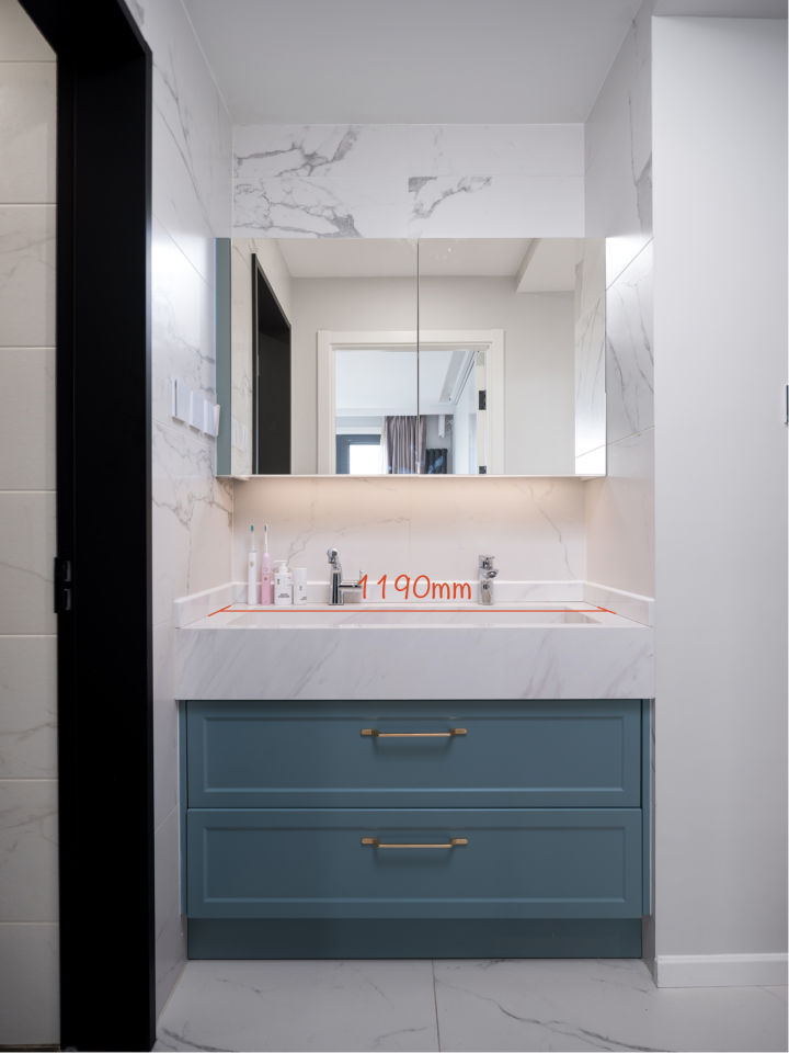 餐厅预留电视,终于实现了边做饭边追剧的愿望