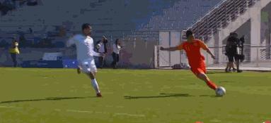 高桥阳一画风,高桥阳一踢过足球