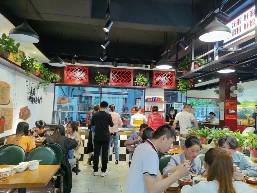 小碗菜都是提前做好的吗,小碗菜炒什么品种