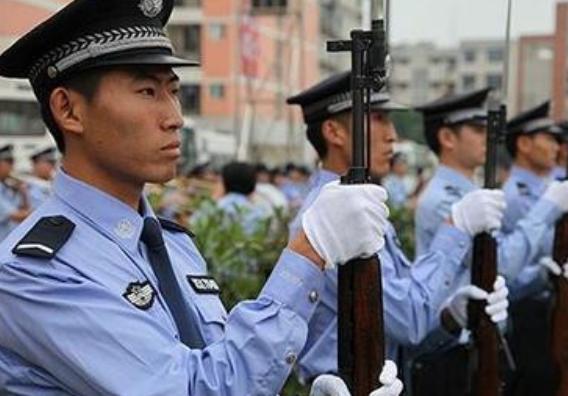 警察一旦弄丢枪支,会受到多么严重的处罚?后果让人难以承受