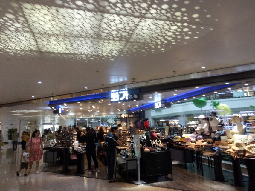 广州北京路步行街全景,广州市步行街怎么样