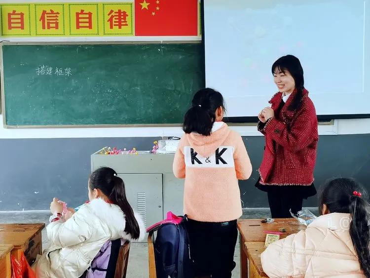 长沙砂子塘第二小学,湖南省长沙市雨花区砂子塘小学